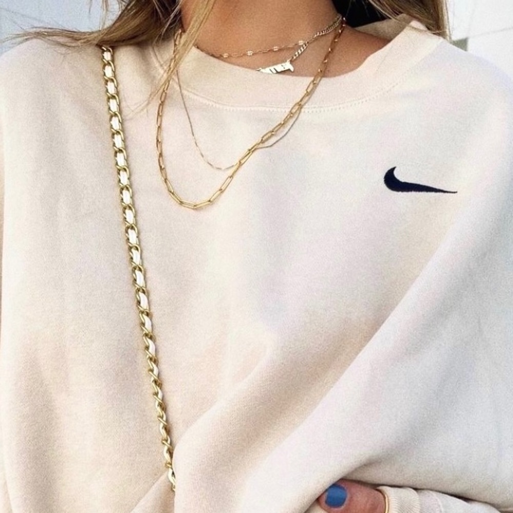 Nike cream/yellowish crewneck